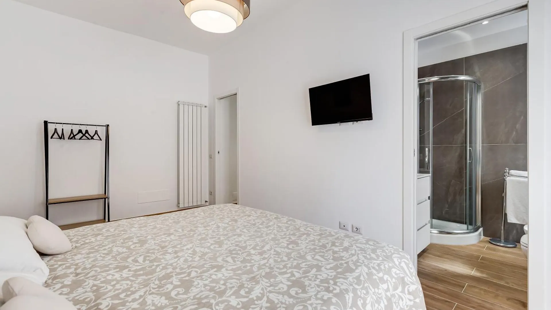 Apartment Vatican With 2 Bathrooms And Terrace Rome