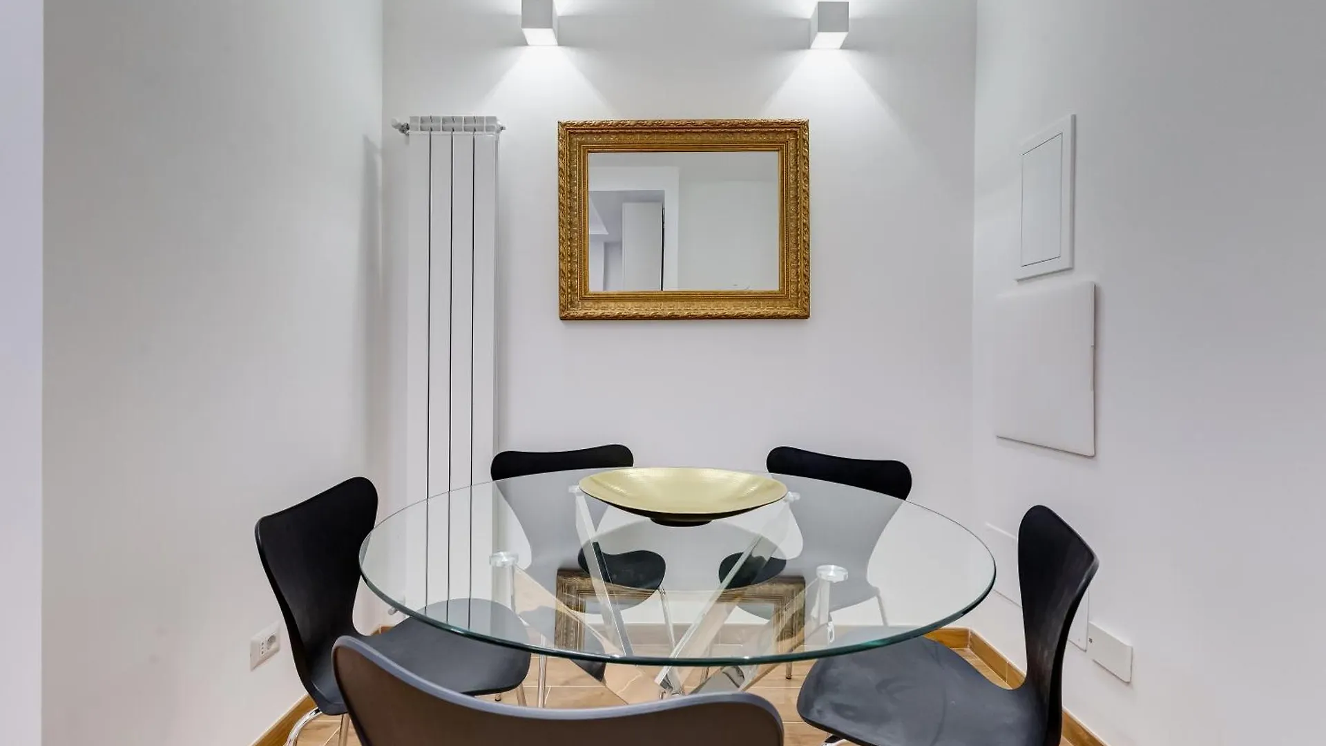 Apartment Vatican With 2 Bathrooms And Terrace Rome