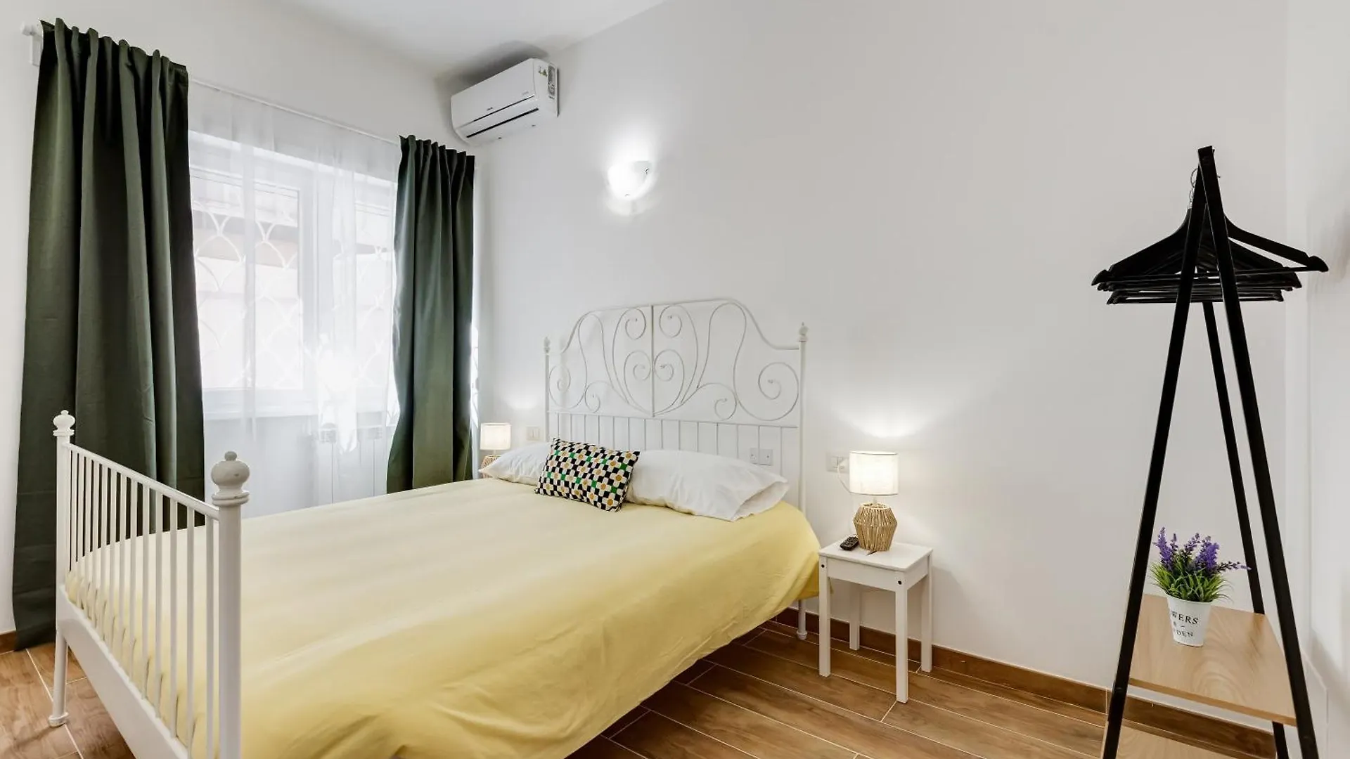 Apartment Vatican With 2 Bathrooms And Terrace Rome 0*,  Italy