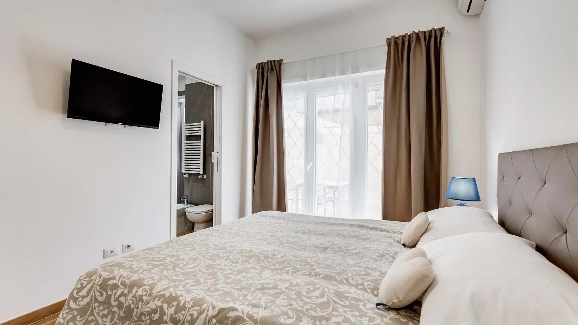 Apartment Vatican With 2 Bathrooms And Terrace Rome