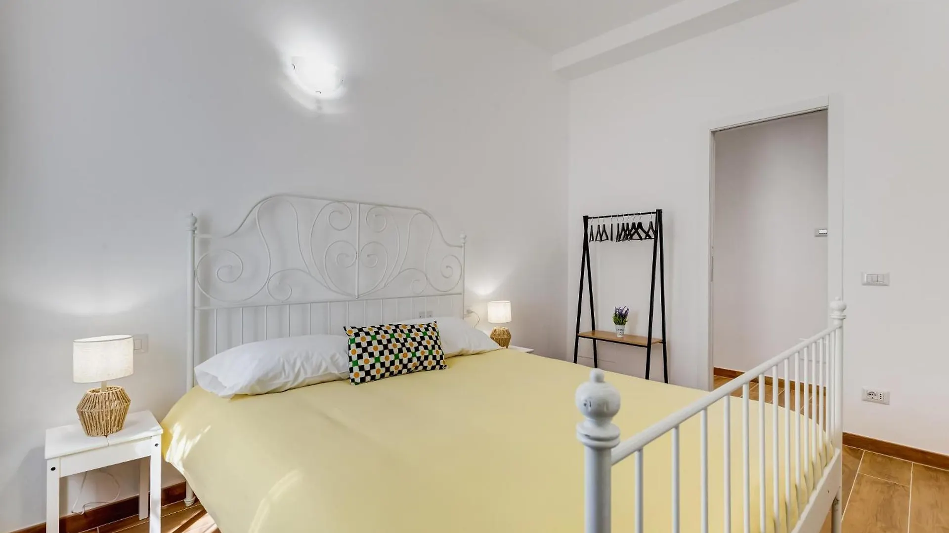 רומא Apartment Vatican With 2 Bathrooms And Terrace 0*,  איטליה