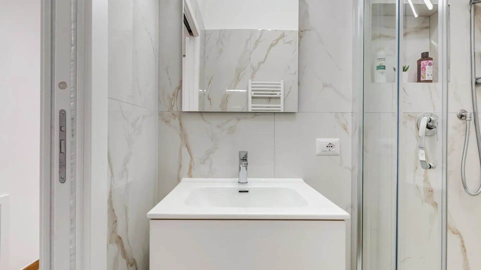 רומא Apartment Vatican With 2 Bathrooms And Terrace 0*,