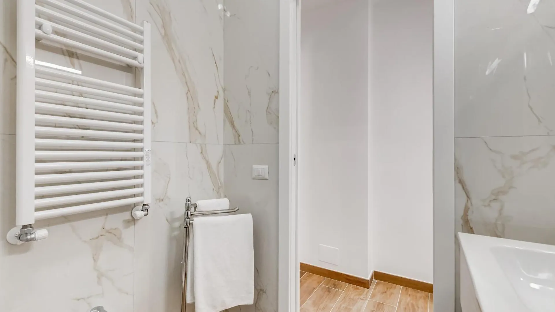 Apartment Vatican With 2 Bathrooms And Terrace Rome