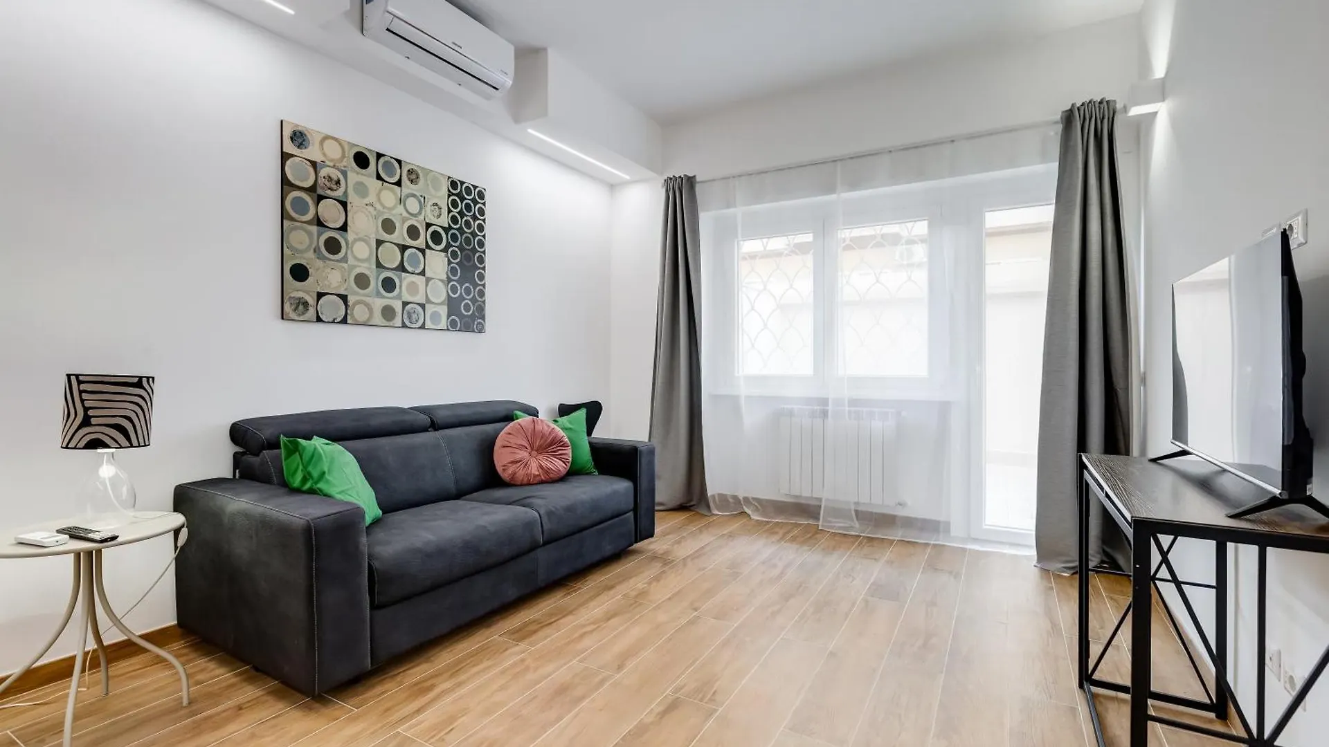 Apartment Vatican With 2 Bathrooms And Terrace Rome