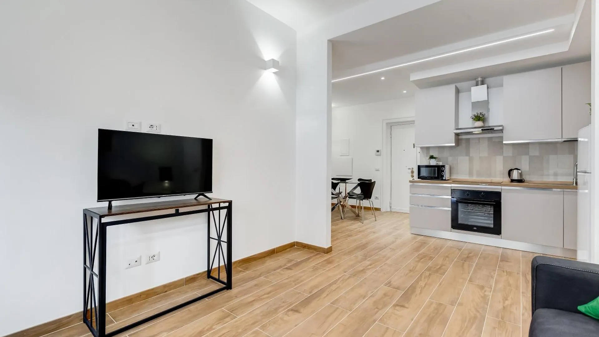 Apartment Vatican With 2 Bathrooms And Terrace Rome