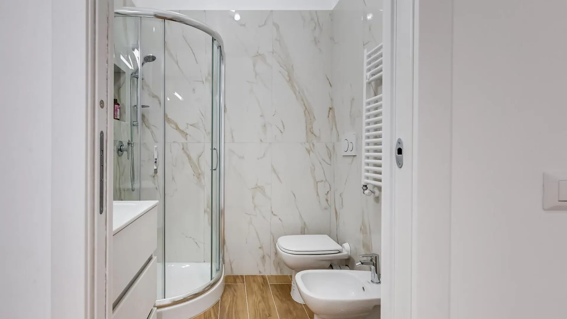 Apartment Vatican With 2 Bathrooms And Terrace Rome