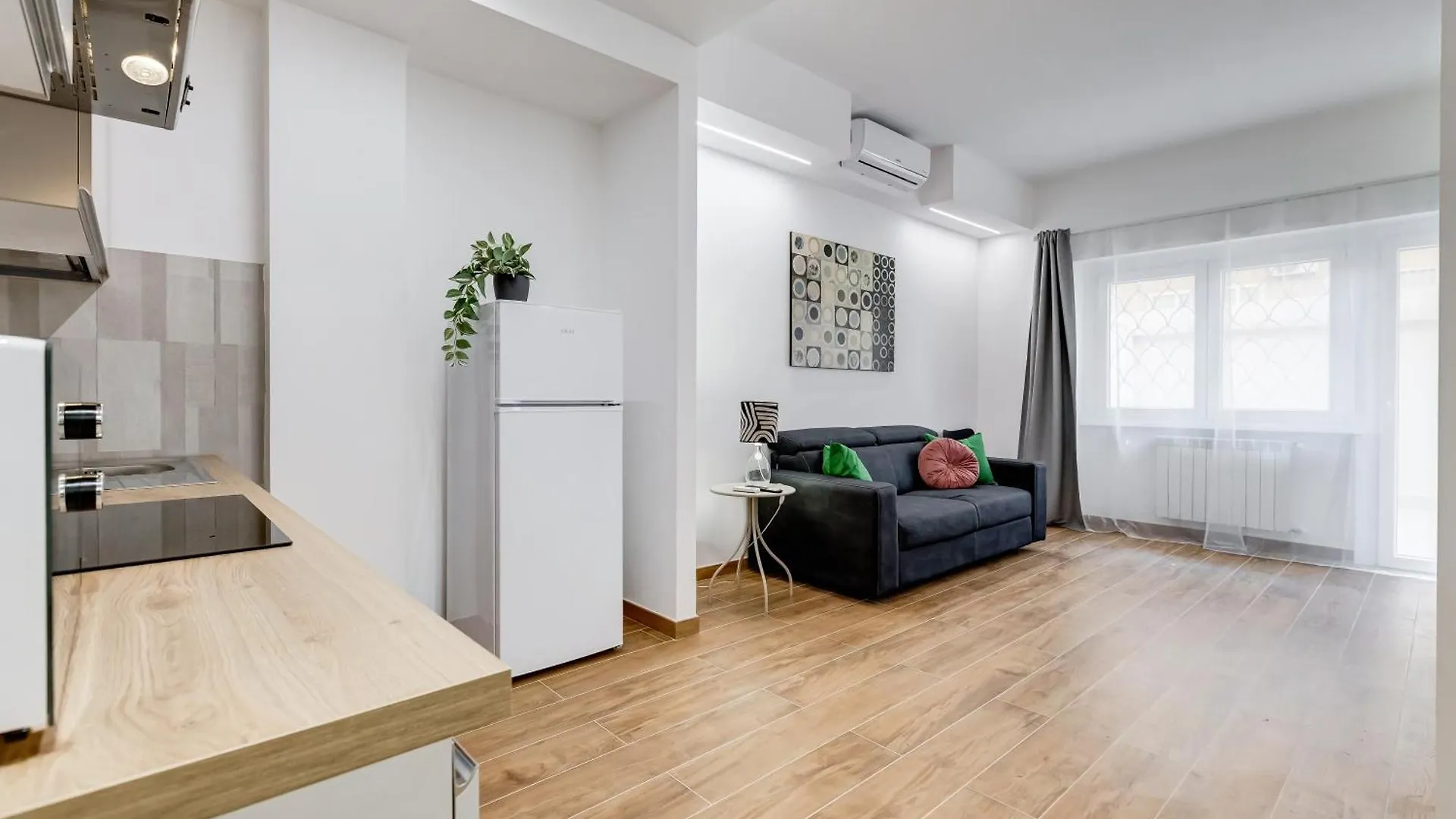 Apartment Vatican With 2 Bathrooms And Terrace Rome